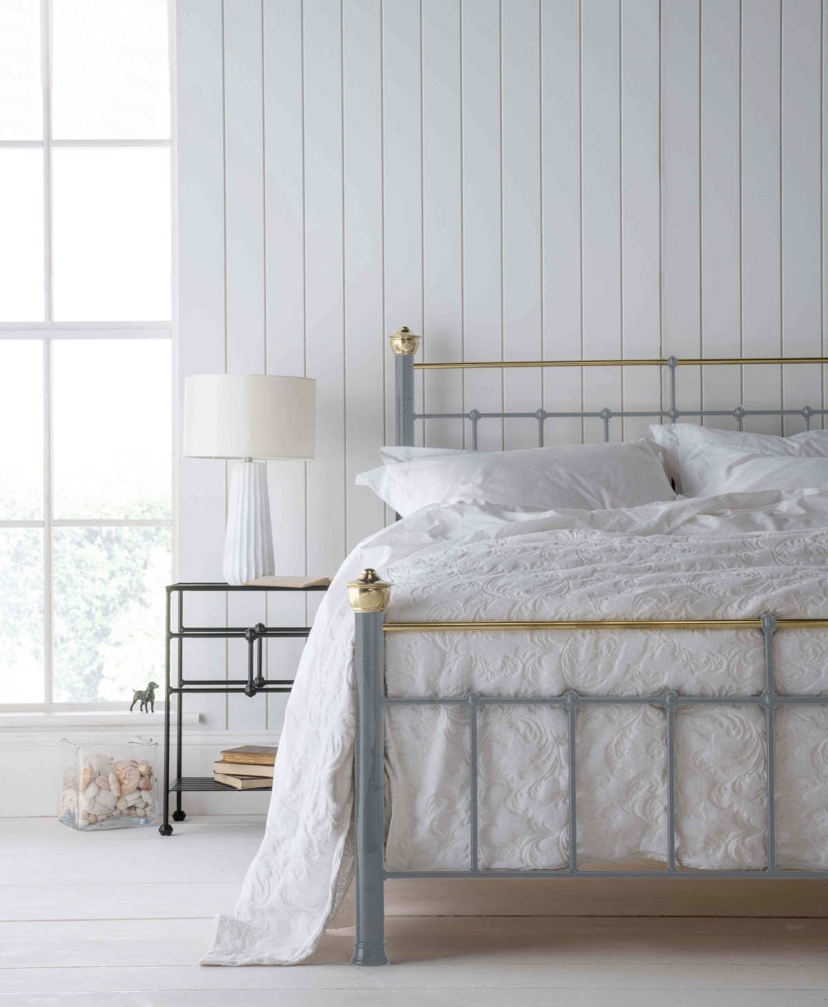 bertie brass bed in jubilee special edition platinum grey