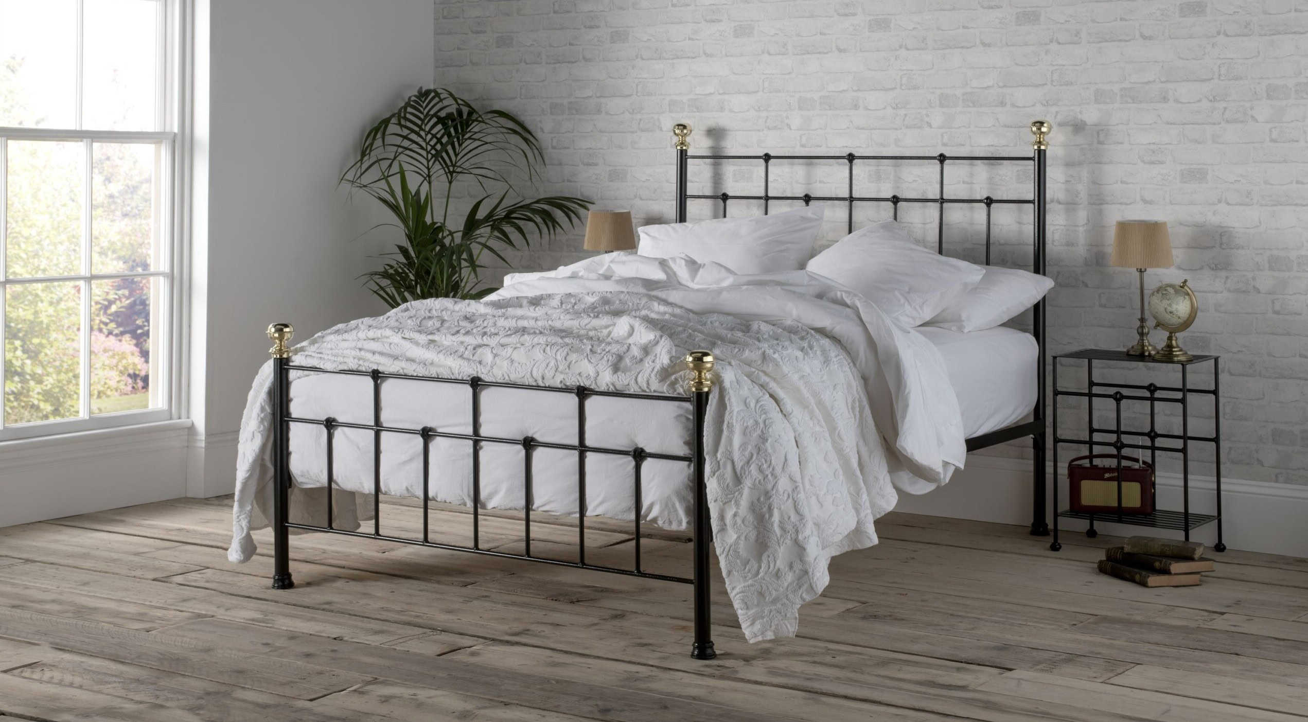 Isaac bed